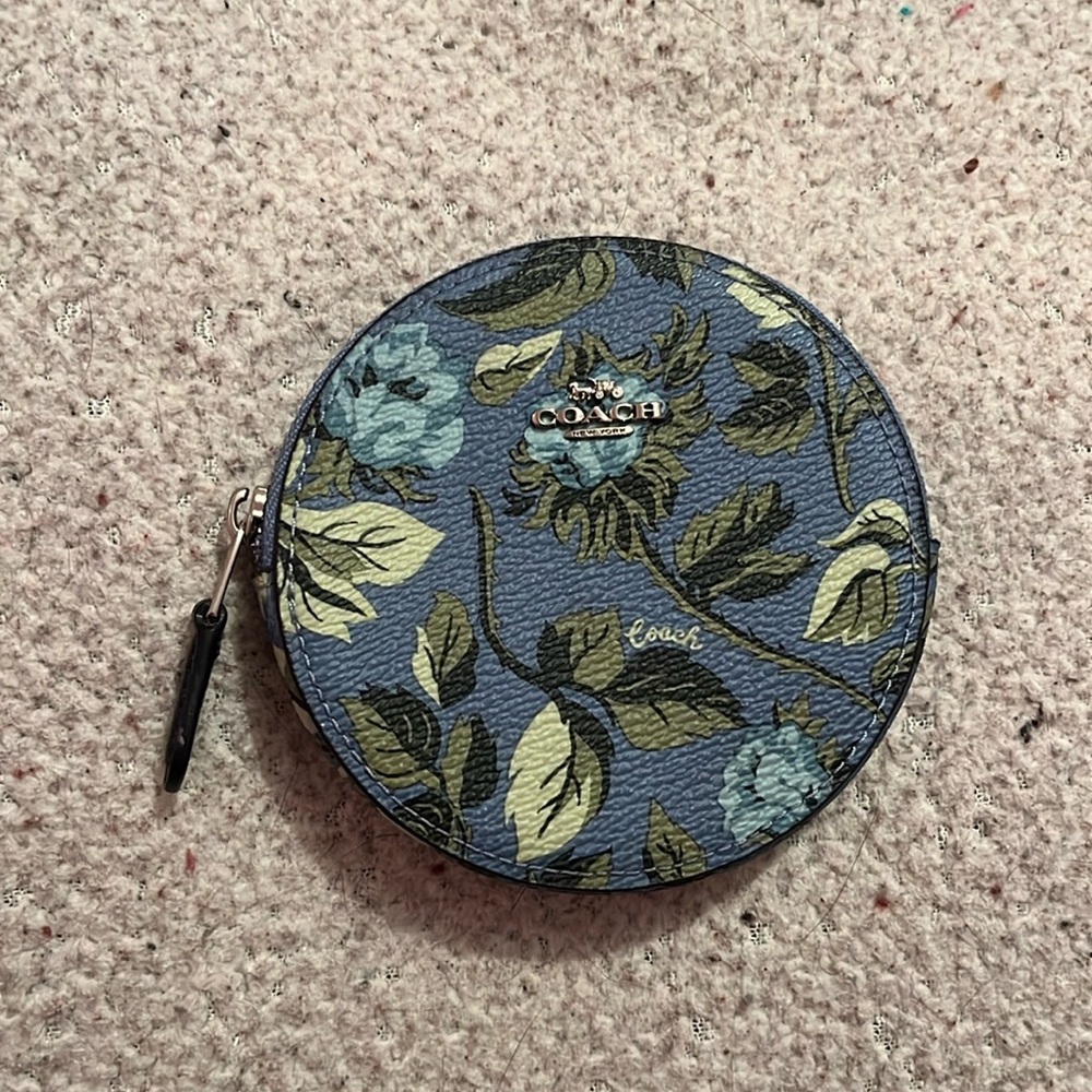 Coach Round Coin Case with Sleeping Rose Print